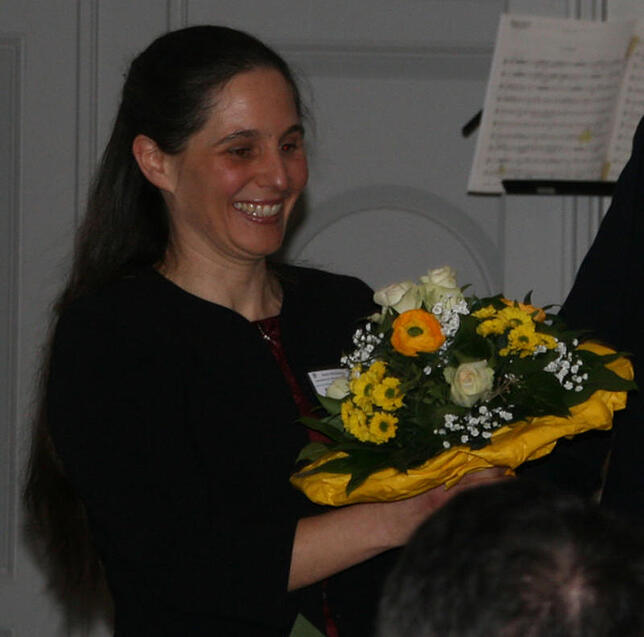 Mirjam Zeiher ist als Nachfolgerin mit einem Blumengebinde ins Amt geführt worden.
