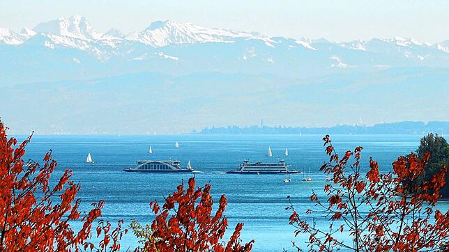 Mit dem Herbst kehrt am Bodensee mehr Ruhe ein, deshalb überdenken die Konstanzer Stadtwerke, die die Fähre Konstanz-Meersburg betreibt, ...