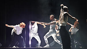 Bild : Mit dem Theaterfest geht’s in die neue Spielzeit. Hier gibt’s die Bilder.