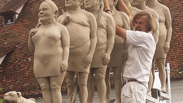 Zum 70. Geburtstag von Peter Lenk ist eine Ausstellung in der städtischen Galerie geplant.