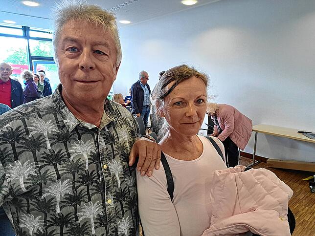 Volker Bick und Sybylle Götz lassen sich ebenfalls untersuchen. Sie finden die Gratisuntersuchung und -beratung durch das Klinikum ...