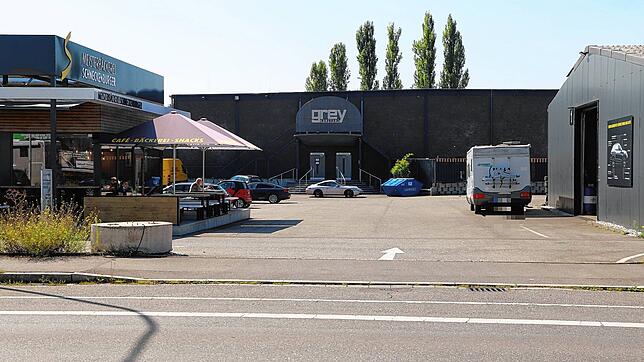 (Archivbild) Bei der Bäckerei kam es in der Nacht zum Donnerstag, 23. Februar, zu einer Schlägerei mit mehreren Beteiligten.