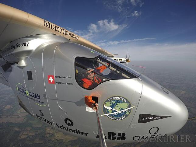 Das Cockpit hat nur Platz für einen Piloten.