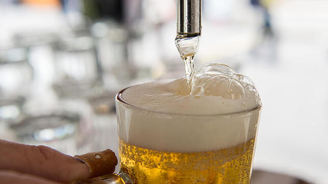 Der Bierpreis beim Stuttgarter Frühlingsfest steigt weiter.