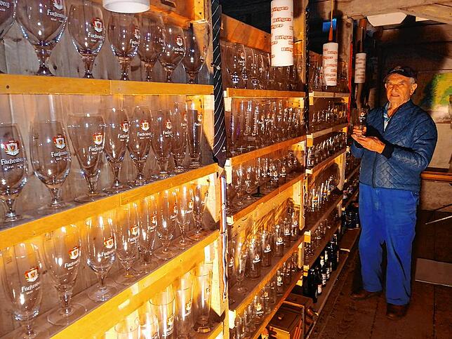 Aus der Zeit in der Fürstenberg Brauerei Donaueschingen &ndash;  Oskar Rohr  hat mehr als 500 Gläser.