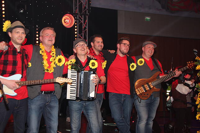 Bild 8: Bilder vom Närrischen Ohrwurm des SWR in der Stadthalle Singen