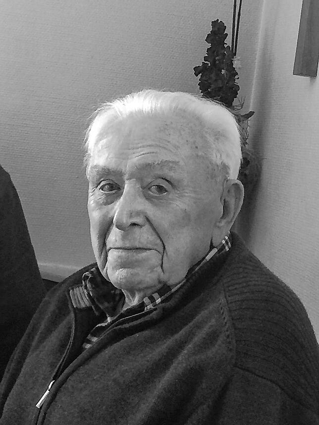 Am 14. August 2024 ist Karl Hirzle nach einem erfüllten Leben verstorben.
