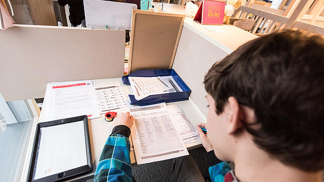 In den Lernateliers der Gemeinschaftsschule in Wütöschingen können sich die Schüler bald auch schon aufs Abitur vorbereiten. Bild: ...