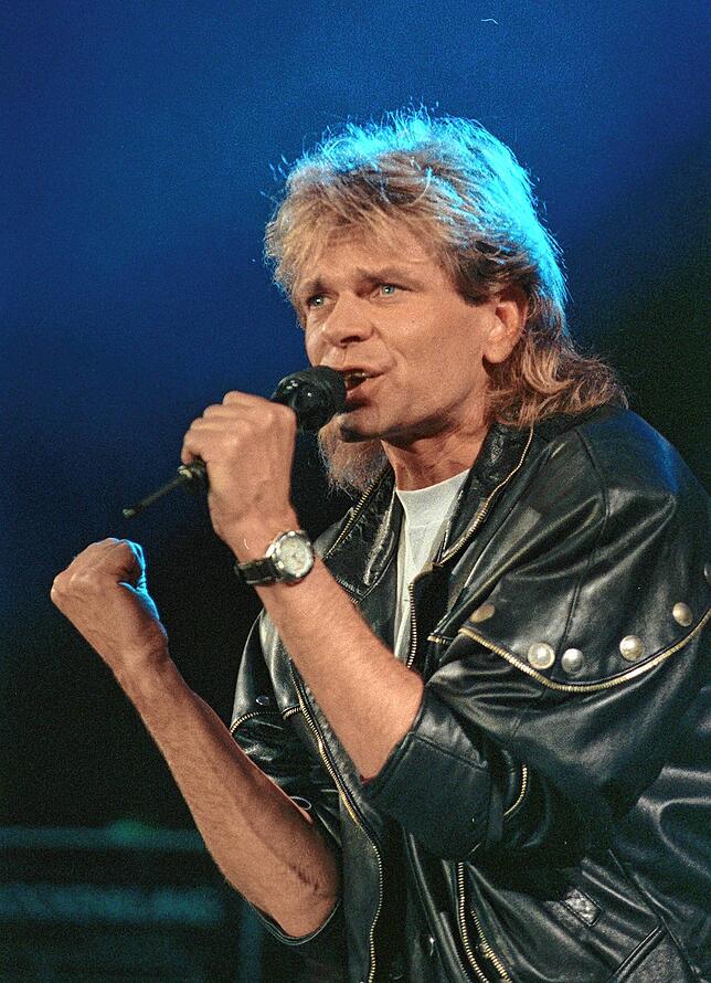 Das waren noch Zeiten: Matthias Reim bei einem Auftritt 1991. Im Jahr zuvor hatte er mit &bdquo;Verdammt, ich lieb&lsquo; dich&ldquo; ...