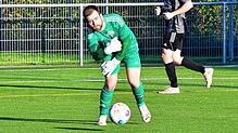 Sahnetag erwischt: Torwart Simon Krause vom FC Hochrhein holte sich nicht nur wegen des gehaltenen Strafstoßes gegen den FC Wittlingen ...