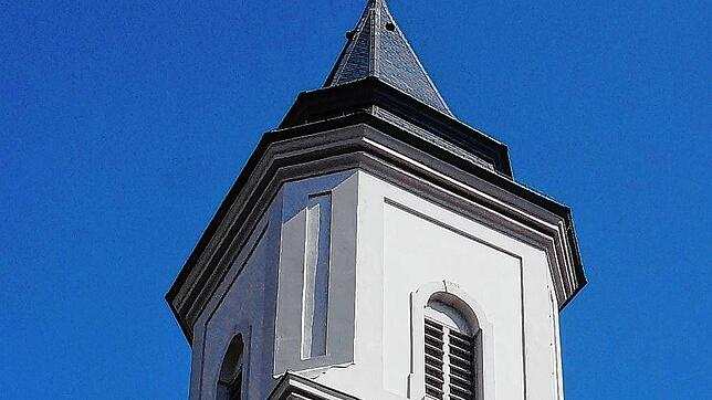 Im &bdquo;Corona-Jahr&ldquo; 2020 sind nicht nur in Waldshut-Tiengen (das Bild zeigt den Turm der Waldshuter Liebfrauenkirche) im ...