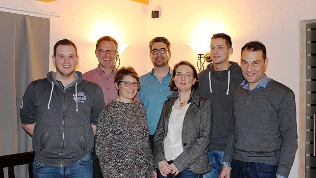 Sie stehen auf der Wahlwieser Kandidatenliste der CDU (von links): Axel Rath, Ulrich Dorsche, Andrea Vierl, Thomas Derschka, Anne Storm, ...