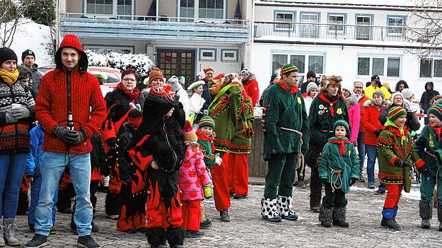 Bild : Die schönsten Bilder vom Narrenbaum Stellen in Todtmoos