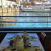 Brunchen mit Blick auf See und Ufer: Die Bodensee-Schiffbetriebe bieten diesen Service an Ostersonntag sowie Ostermontag an. Im Preis ...