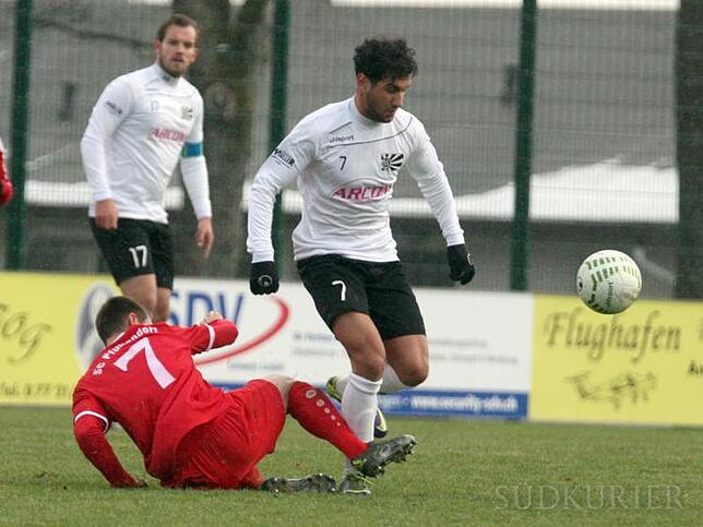 SC Pfullendorf, FC 08 Villingen: Lange Jahre war Pfullendorf (rotes Trikot) nach dem SC Freiburg die beste Mannschaft in Südbaden. ...