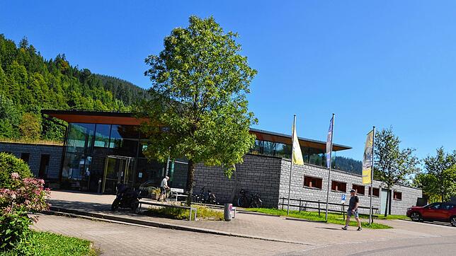 Das Revitalbad in Menzenschwand: Es gibt es jetzt einen Kaufinteressenten mit einem Konzept. Foto: Christiane Sahli