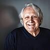 Peter Urban, 75, Journalist, Musiker und Moderator, begann seine Karriere beim NDR. Bekannt ist er durch den Eurovision Song Contest, ...