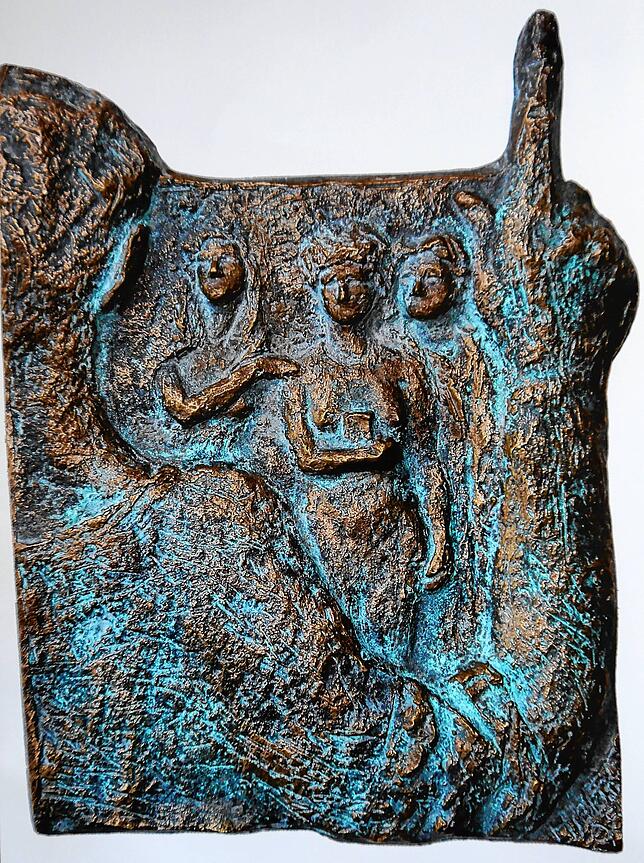 Das Bronze-Relief, das im Karlsruher Regierungspräsidium ausgestellt ist.