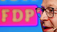 Michael Theurer, Vorsitzender der FDP in Baden-Württemberg beim Landesparteitag. Die Partei stellt sich bei der Impfpflicht gegen ...