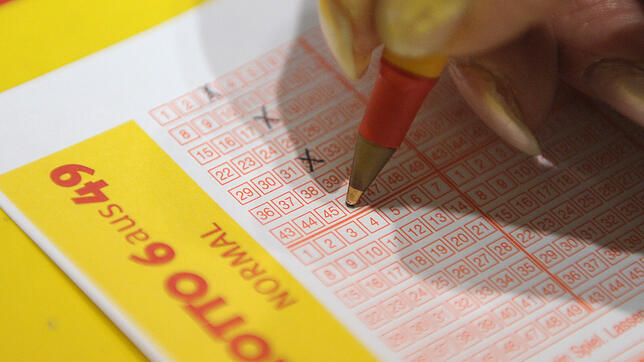 Ein Lottospieler aus dem Raum Waldshut-Tiengen hat den Lotto-Jackpot der Mittwochsziehung geknackt.