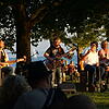 im Überlinger Ostbad spielen Ben&lsquo;jammin & Friends Akustik-Versionen von Klassikern aus der Rock- und Reggae-Geschichte an.