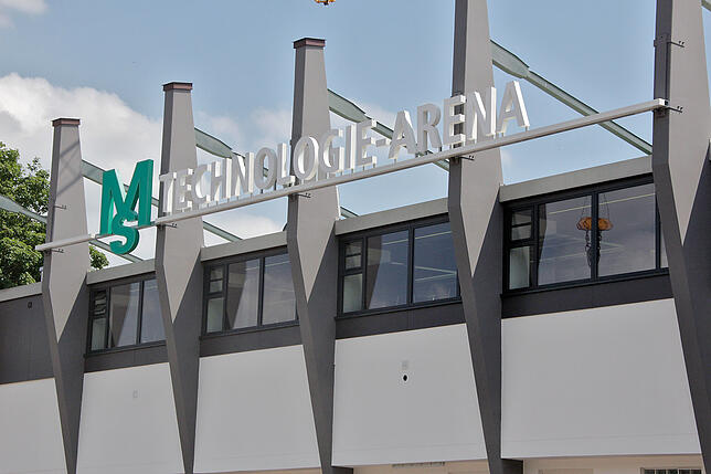 Bild 6: Bilder von der MS Technologie Arena am Villinger Friedengrund