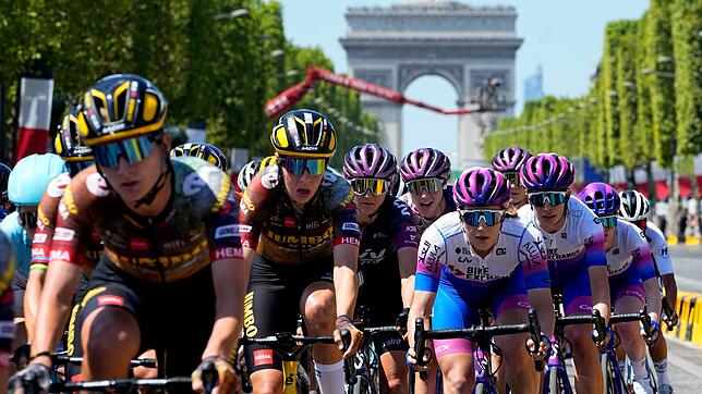 Tour de France 2024 live: Hier kommen alle Infos rund um  den Tourplan, die Sendetermine und die Übertragung live im Free-TV & Stream. ...