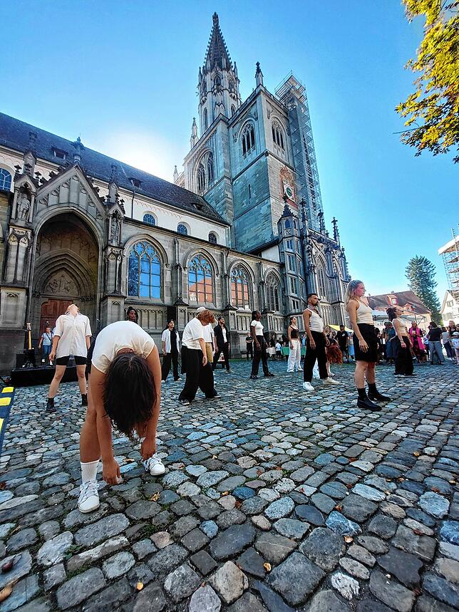 Das internatioale Tanztheater war erneut Auftakt beim Theaterfest.