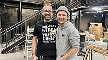 Urs Fischbach und Julian Hischmann freuen sich auf das Opening des Omega. Noch wirkt es wie eine Baustelle, aber das Team sei auf der ...