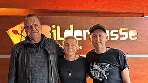 Inhaber Wolfgang Schrenk, Koch Waldemar „Walde“ Andruhovic und Birgit Schrenk haben lange nach einem Nachfolger für die „Bildergasse“ ...