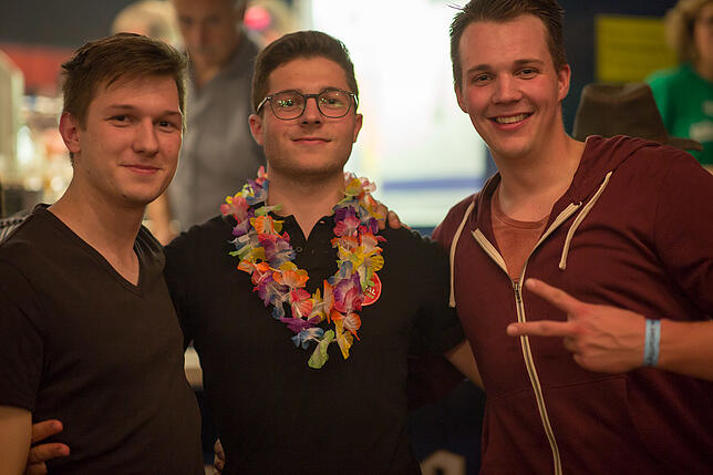 Bild 12: Bilder von Bieranstich, Party und Mittelstandskundgebung im Schätzele-Markt-Festzelt