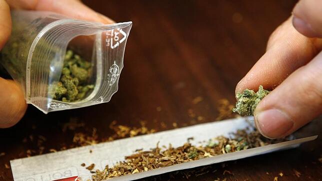 Cannabiskonsum (Symbolbild).
