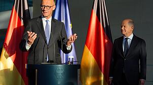 Friedrich Merz ist Bundeskanzler. Er plant, das Bürgergeld zu etwas anderem umzubauen. Und schärfer zu sanktionieren.
