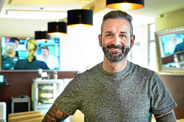 Toni Raso hat für das Restaurant Fino mehrere technische Lösungen.