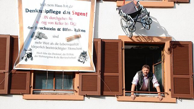 Felix Haffner will das ehemalige Lichthaus Reinhard herrichten. Sein Wunsch von einem durchgehenden Aufzug vom Keller bis ins Dach wird ...