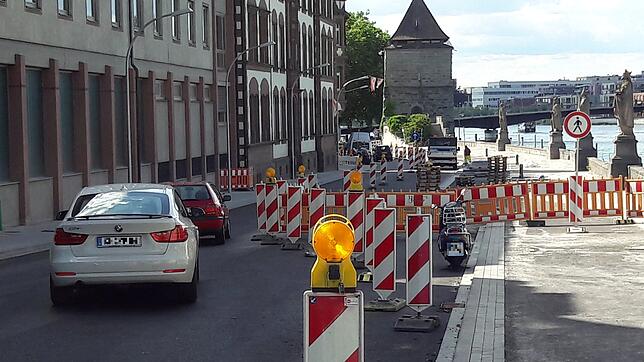 Bild : Endlich: Am 6. Juli fließt der Verkehr über den Rheinsteig wieder normal