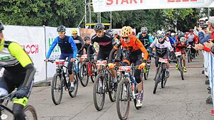Die Zuschauer können sich auf ein bunt gemischtes Starterfeld mit vielen Startern bei der Mountainbike Challenge in Illmensee am ...
