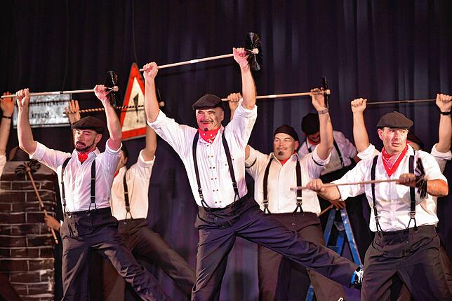 Bild 13: Stimmungsvoller Hüfinger Kolpingball bringt Festhalle zum Beben &ndash; Teil 2