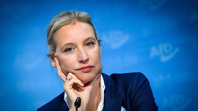 Alice Weidel, Bundesvorsitzende der AfD, bei einer Pressekonferenz in der AfD-Bundesgeschäftsstelle nach der Landtagswahl in Brandenburg.