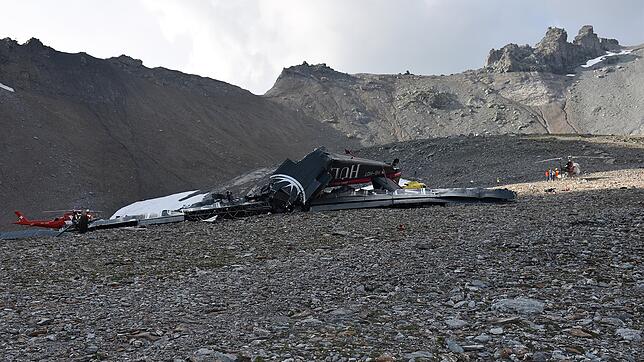 Eine Ju-52 ist am Piz Segnas abgestürzt. 20 Menschen kamen bei dem Unglück ums Leben.