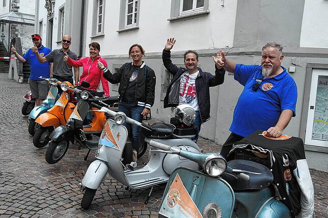 Bild 8: Bilder vom Treffen der Vespa-Freunde und Fiat-500-Liebhaber bei der Italienischen Woche in Markdorf