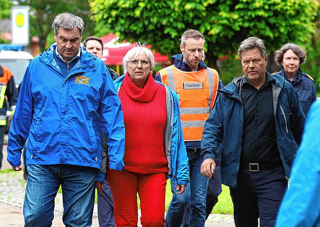 Babenhausen: Markus Söder, bayerischer Ministerpräsident, Claudia Roth, Kulturstaatsministerin, und Robert Habeck, Bundesminister für ...