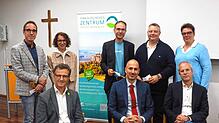Sie informierten im Wichernsaal in Singen zu klinischen Studien (von links): Thomas Fietz, Jan harder, Heidi Zimmermann, Marc Kollum , ...