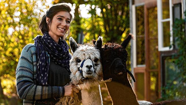 Maëlle Giovanetti als Inès Fournier im Münster-Tatort „Rhythm And Love“. Die ARD zeigt den Krimi am 2. Mai 2021 um 20.15 Uhr.