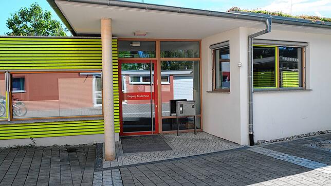 Bild : Eltern müssen künftig mehr für die Verpflegung an Kitas und Schulen  zahlen