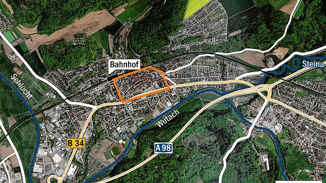 Bild : Malerisches Ambiente, viele Feste und pures Leben: Darum möchte Michael Schüz nirgendwo anders als in der Tiengener Altstadt leben