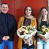 Personaldirektor Oliver Butsch freut sich mit Ärztin Manal Seed (Mitte) und Praxismanagerin Jessica Fröbel auf den Start der neuen ...