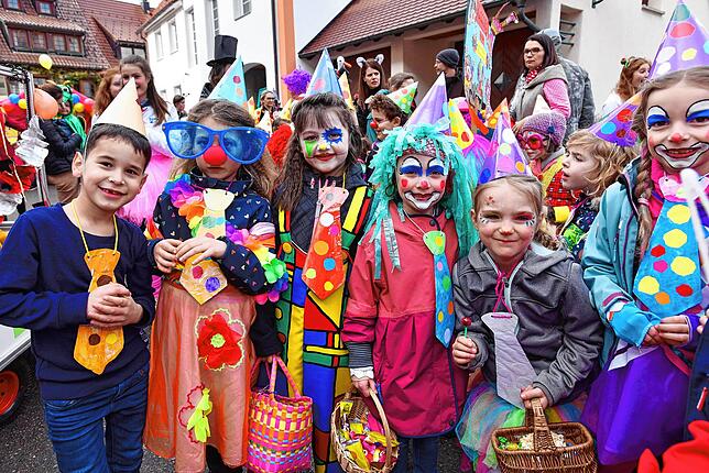 Bild 1: Wie niedlich! Die süßesten Kindernarren der Fasnacht 2023