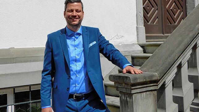 Der 37-jährige angestellte Geschäftsführer Alexander Kauderer aus Markdorf kandidiert für das Amt des Bürgermeisters.