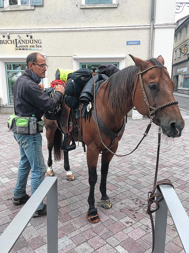 30 Kilogramm Gepäck trägt Chex jeden Tag.